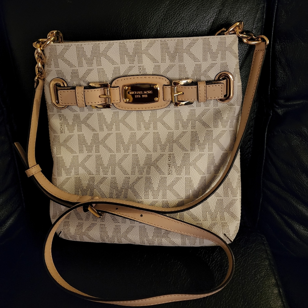 Michael Kors Hamilton Crossbody Bag